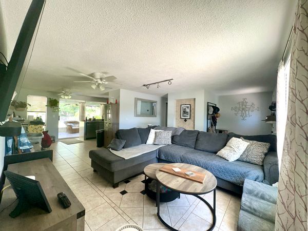 Courtney's house