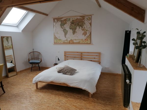 Une chambre indépendante et tout confort, au centre de la Belgique!