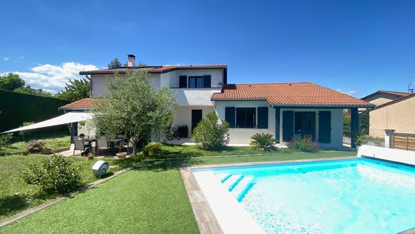 Chez Fred & Noëmie, entre Lyon & le Beaujolais