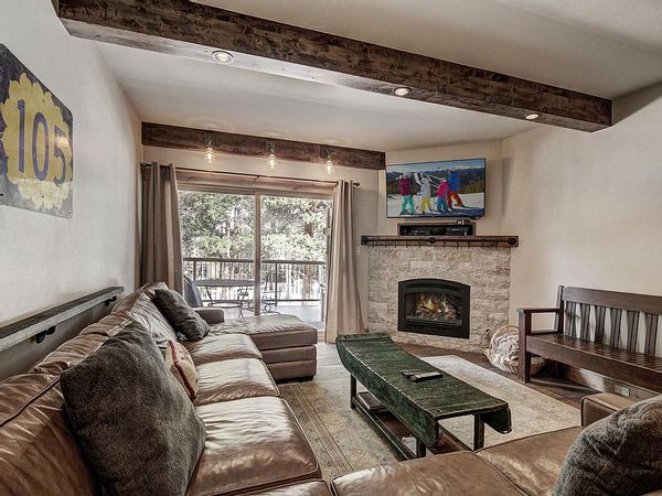 MountainWood 105