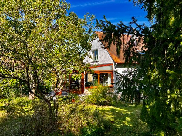 Fontainebleau - Big house with lovely garden near Paris