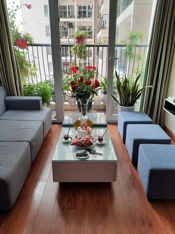 A green, 65m2 apartment of 2 bedrooms in the west of Hanoi, ideal for family