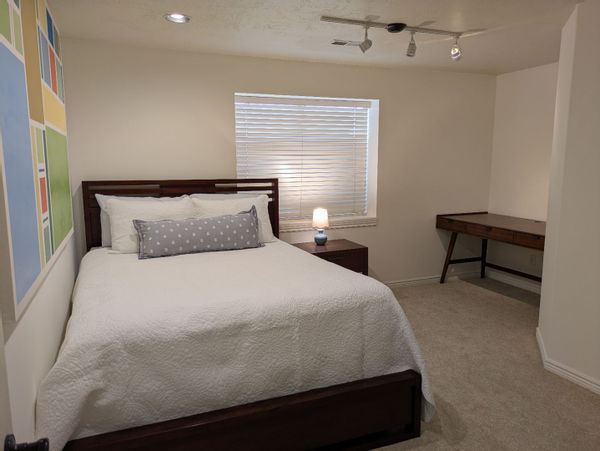 Casa de Evan (and Jessica)