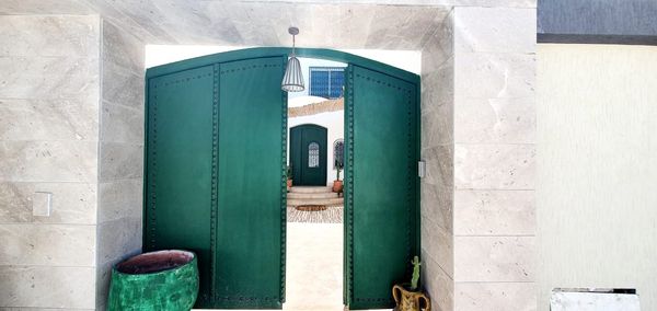 1 bedroom with a terrasse Front beach in La Marsa