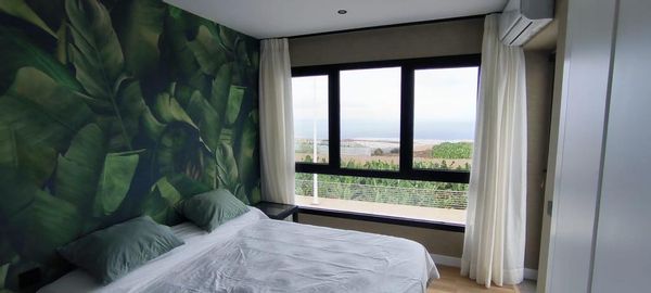 Laura's house