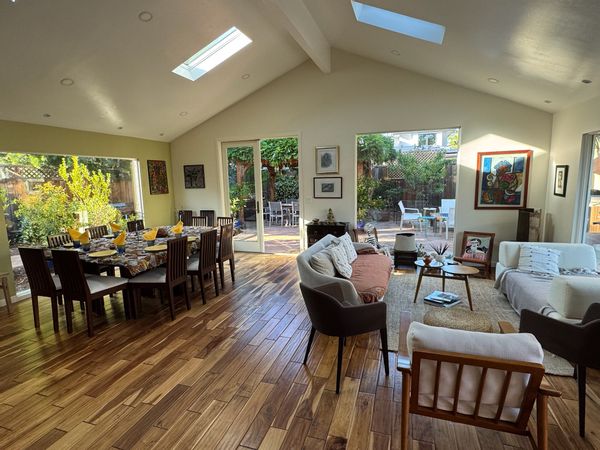 Stylish Retreat in the heart of Palo Alto
