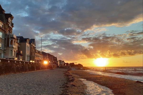 Sur les plages du débarquement, Appartement très clair de 40 m2