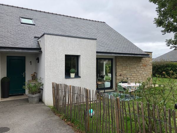 CRAC’H. 5kms de l’océan, baie de Quiberon. Proche Auray La trinité s/mer Locmariaquer St Phil Carnac