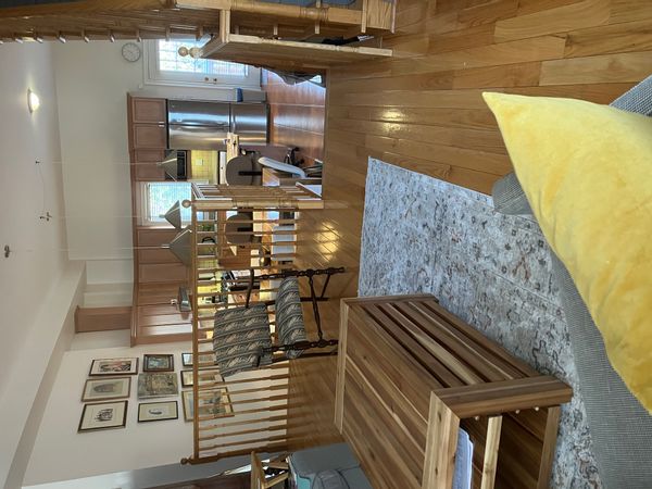 Suzanne's private room