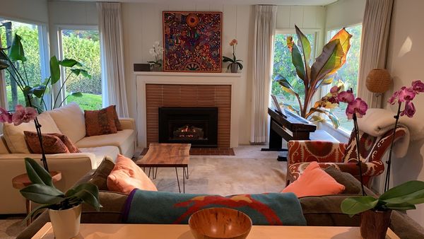 Santa Cruz oasis, near ocean and parks (3BD/2BA 1650ft)