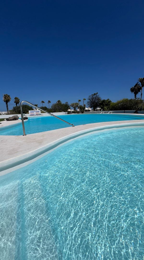 Harry's Hideaway, Puerto Del Carmen, à 4 minutes à pied de l'avenue principale, de la plage et des restaurants