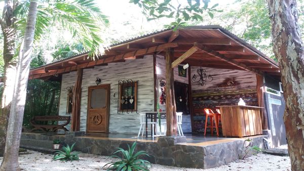 House "ROMANTICA" for lovers in the heart of magical vegetation!  (1 week minimum)