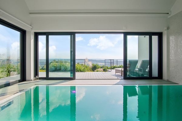 Villa relax with swimming pool and mountain views