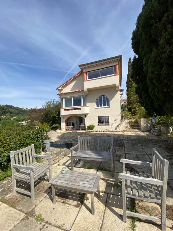 Logement vue Méditerranée