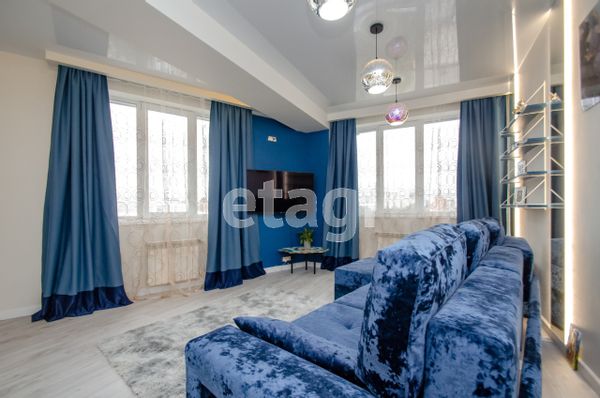 Елена's house