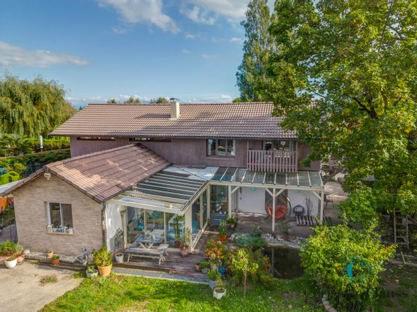 Une ancienne ferme rénovée, où on se sent comment chez sois