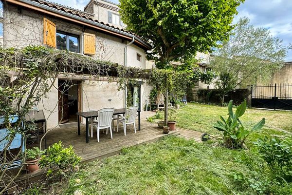 Notre mini maison familiale au cœur de la Drôme-Ardèche