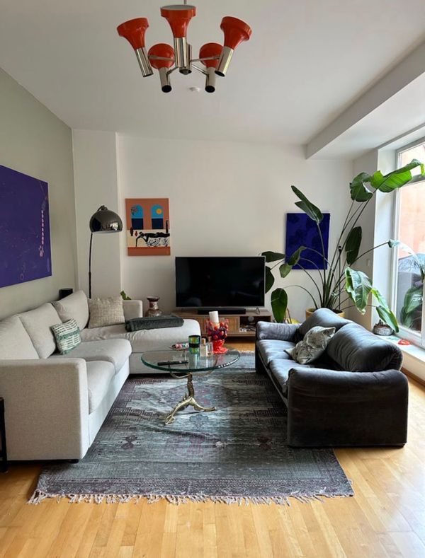 Sunny, central and quiet apartment in Boxi