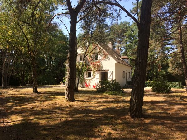 Maison au coeur de la forêt