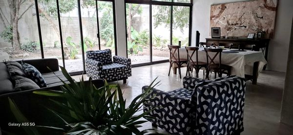 Juan Carlos's house