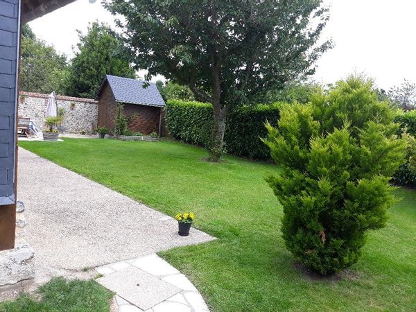 Jennifer's house