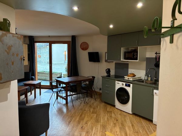 Appartement aux Orres (hors saison d'hiver) (gauche)