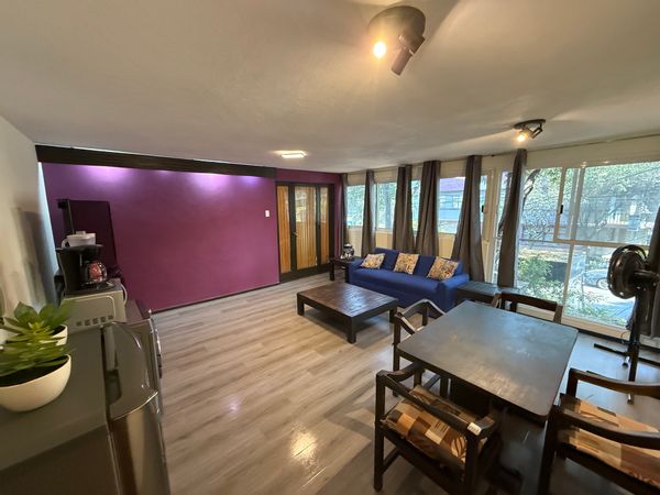 Donovan's house