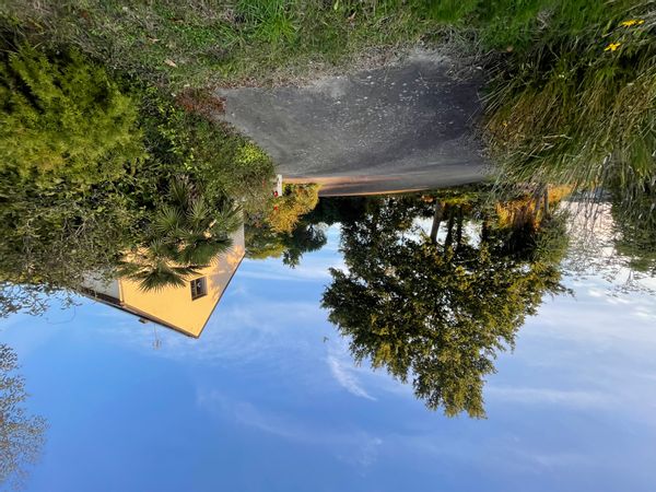 Une chambre au calme à 10min à pied de la gare de Messac pour rejoindre Rennes en 25min. Idéale également pour une étape lors de vos vacances à vélo.