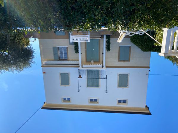 Montecristo Art House