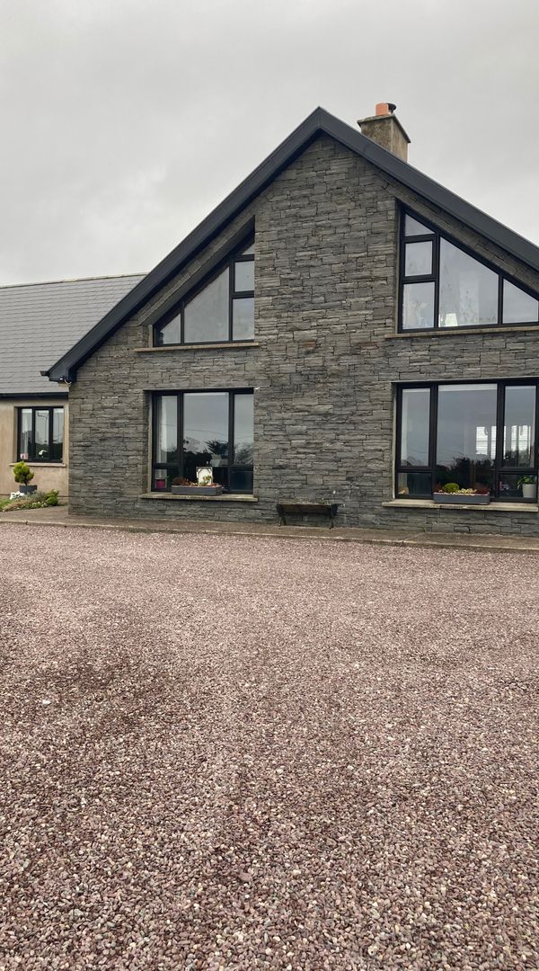 Eileen Ian and Naoises house