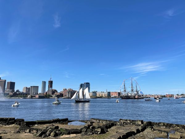 Luxury apartment with scenic views in the heart of Boston
