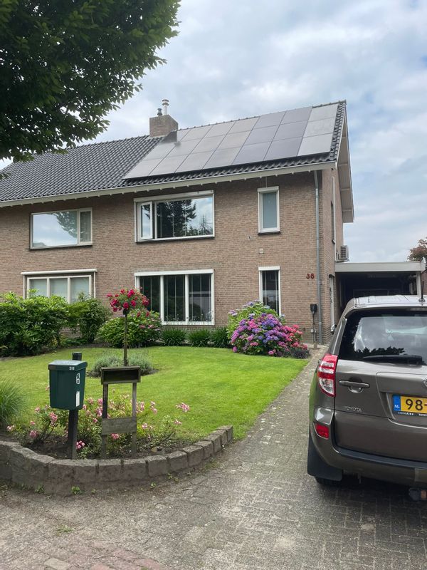 Heerlijk genieten in een ruim huis vlakbij ‘de Baest’, Eindhoven en Tilburg.