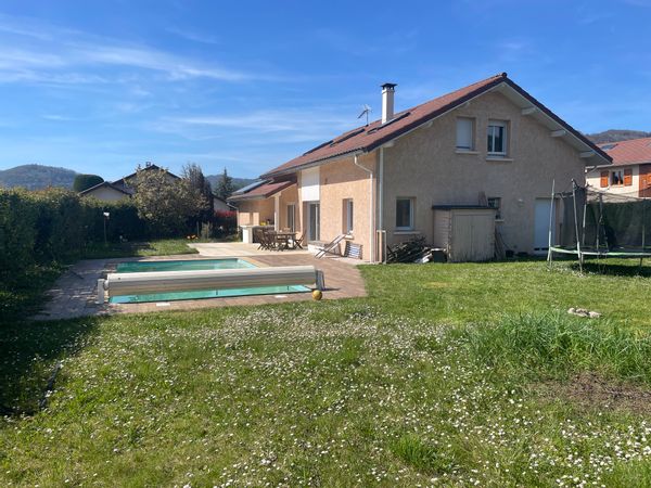 YANN ET DJOURA's house