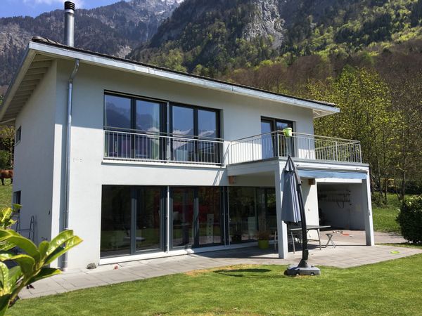 Belle villa, à l'entrée des Alpes