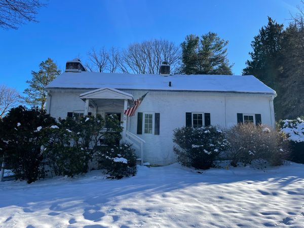 30 min from Philadelphia, 4 bedrooms and a cat!