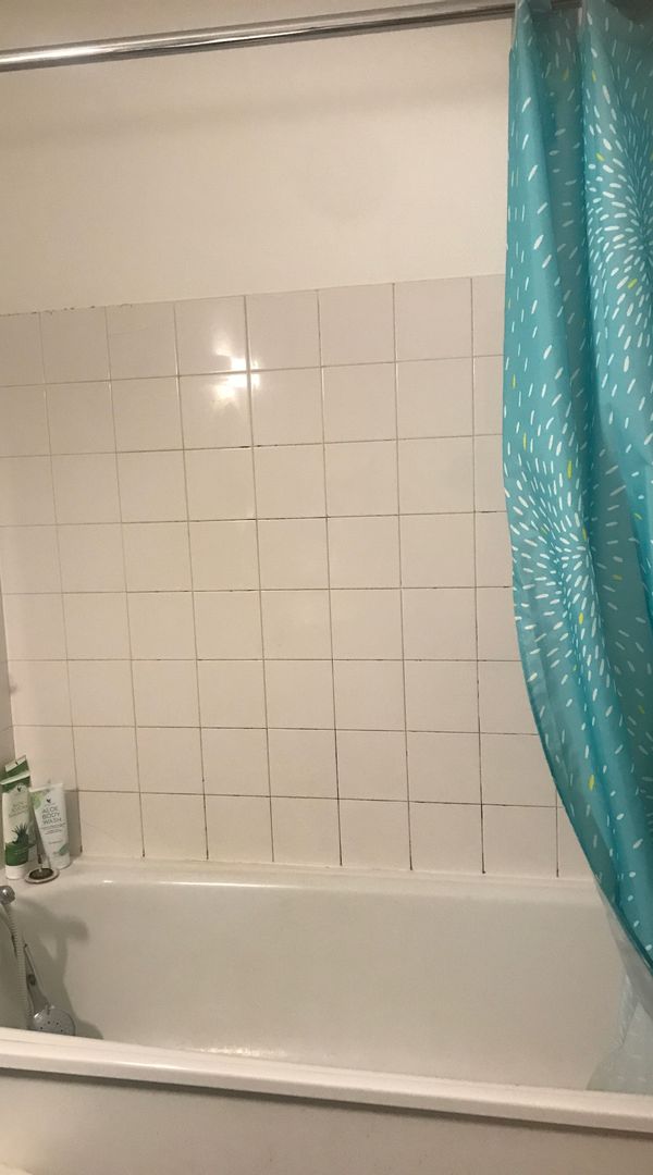 Charpenne Villeurbanne, Appartement grand T 2 avec balcon