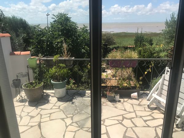 Maison sur la côte de Beauté