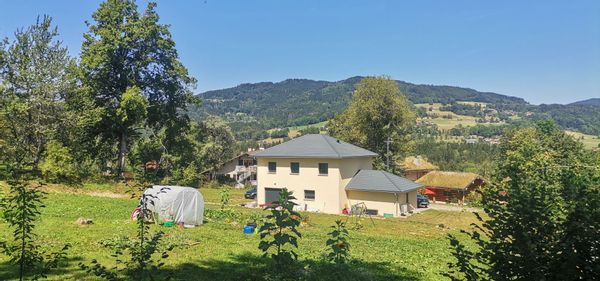 Maison de François et Mélanie. Vallée Verte proche Thonon Annecy Genève