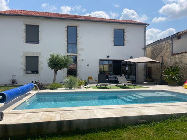 La maison de Fred et Antoine Échange réciproque privilégié