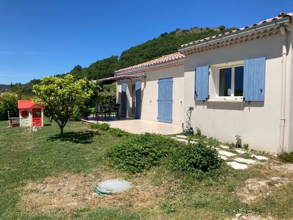 La maison d’Elodie, Olivier, Yann & Solenn en Drôme Provençale