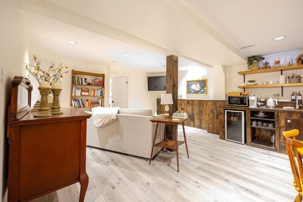 Beautiful Barrie Basement