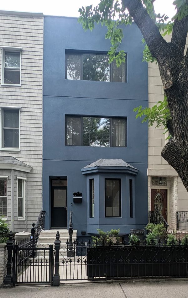 Modern townhouse in Greenpoint Brooklyn