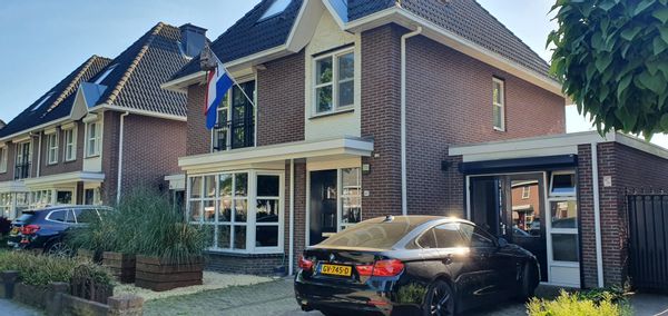 Heerlijk vrijstaand modern en luxe huis waar we trots op zijn