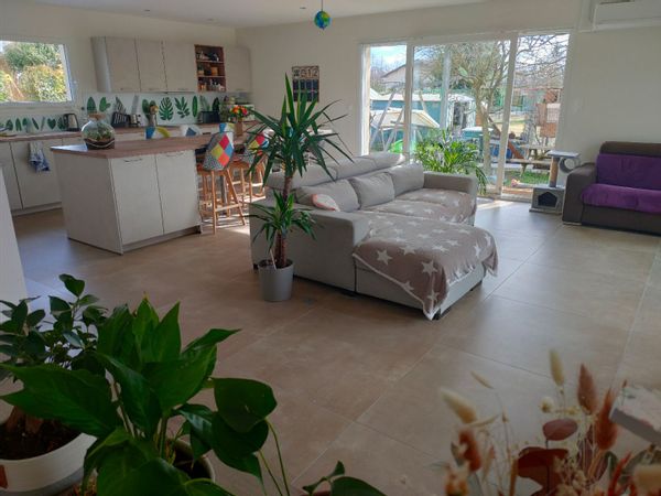 La maison de Laurie : Campagne, 40 min de Lyon.