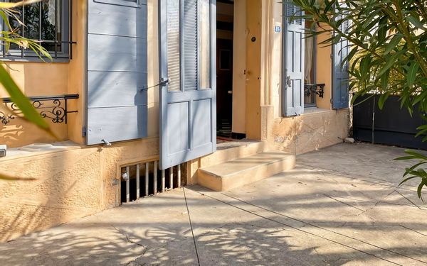 Maison provençale au cœur d'Oraison, proche Verdon & lavandes