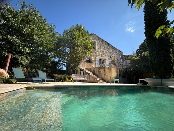 Le petit mas de julie , guillaume , Victor ,garance et Vadim