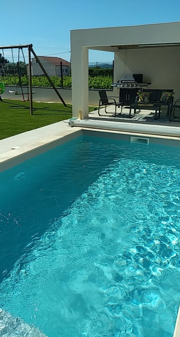 Maison de Marion, Aymeric, Louane et Milo