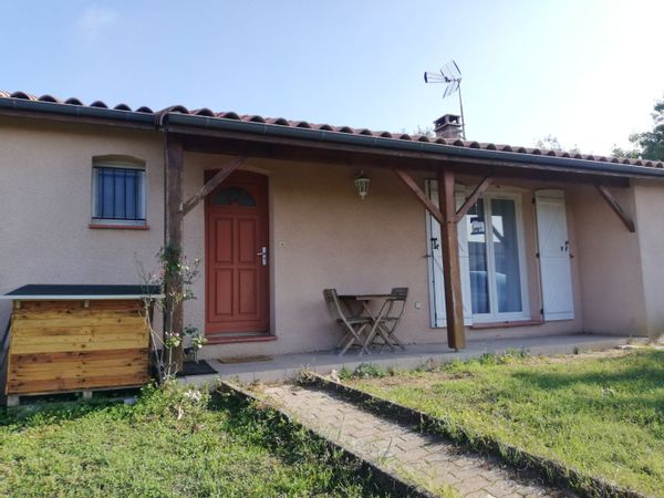 Maison de campagne à environ 30 de Toulouse et de St ferreol