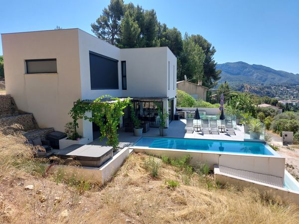 Notre Maison Moderne en Provence