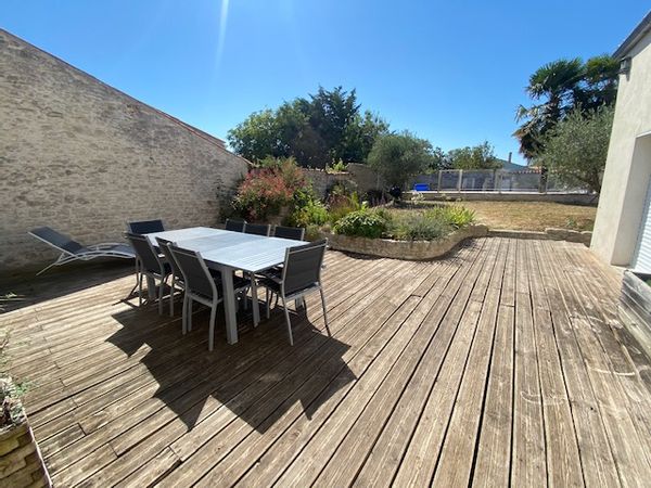 Orlane's house